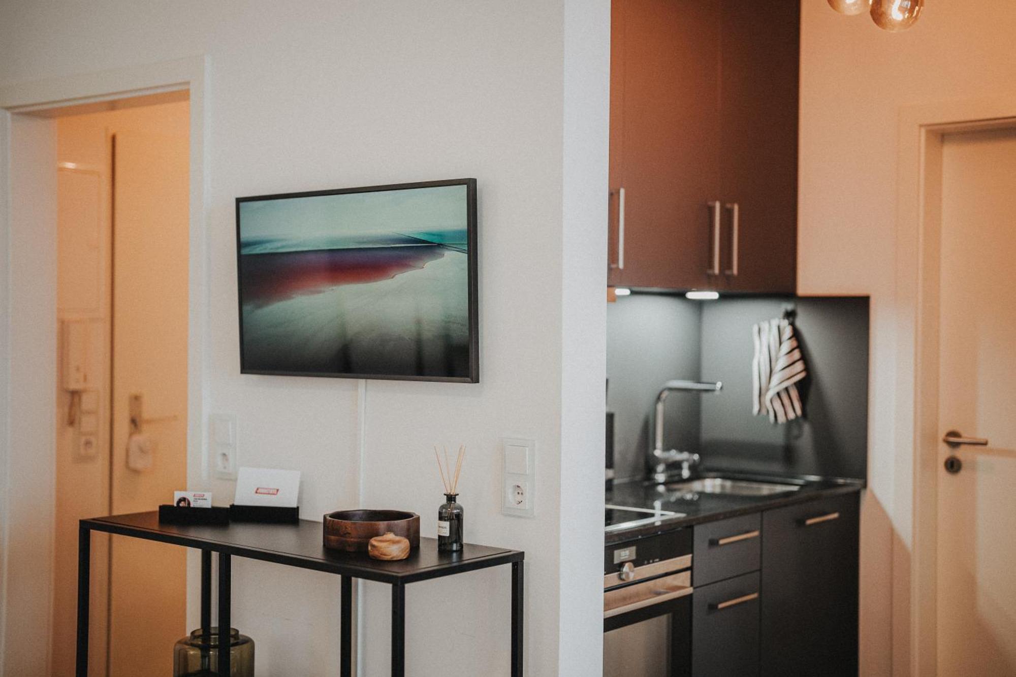 Downtown Apartment Mit Luxusbad Am Hafen Nur 5 Minuten Zu Fuss In Die Innenstadt Und Zum Bahnhof! Όλντεμπουργκ Εξωτερικό φωτογραφία